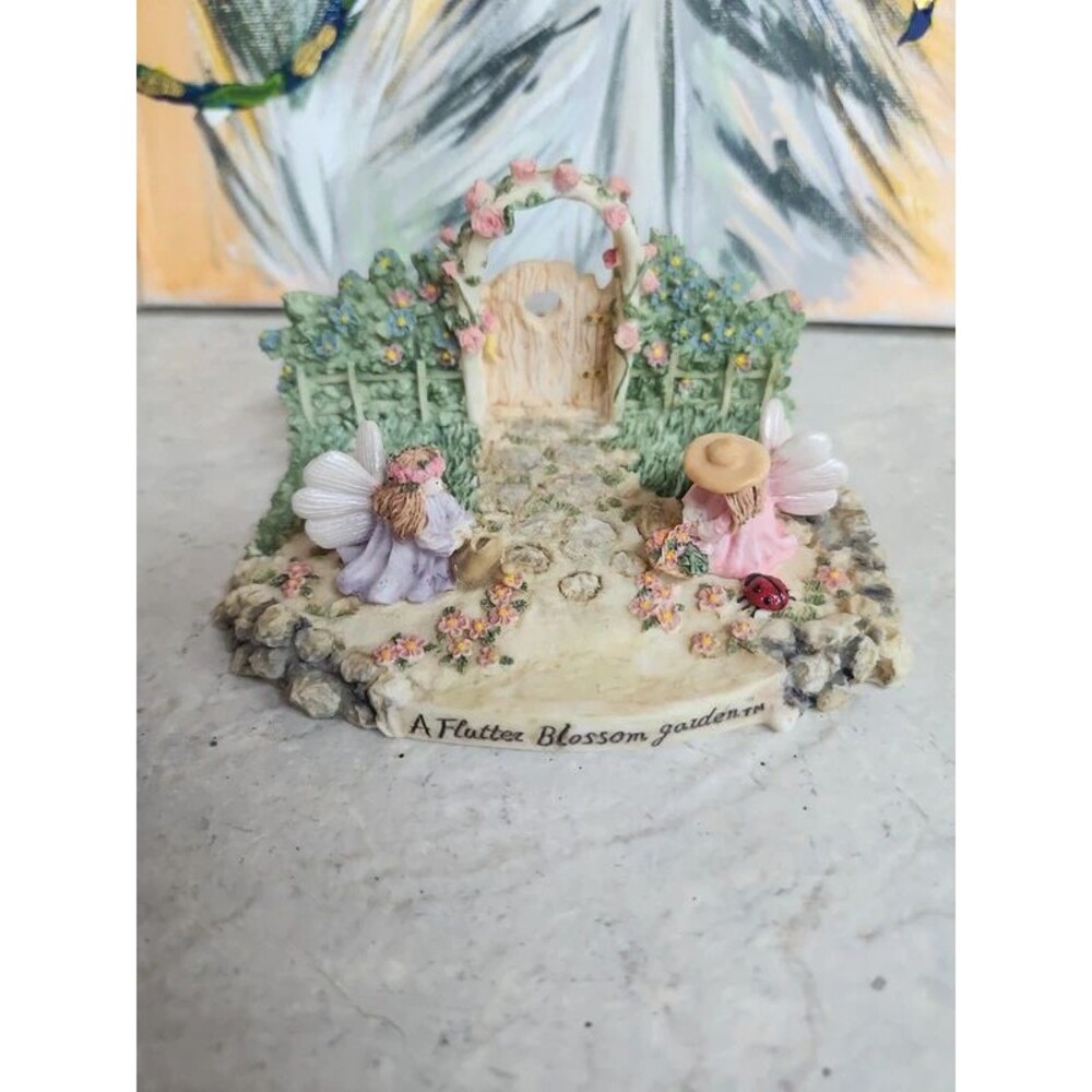 Linda Grayson A Flutter Blossom Garden figurine